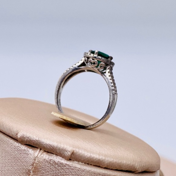 925 Sterling Silver Green & White Topaz Halo Ring - Picture 9 of 14